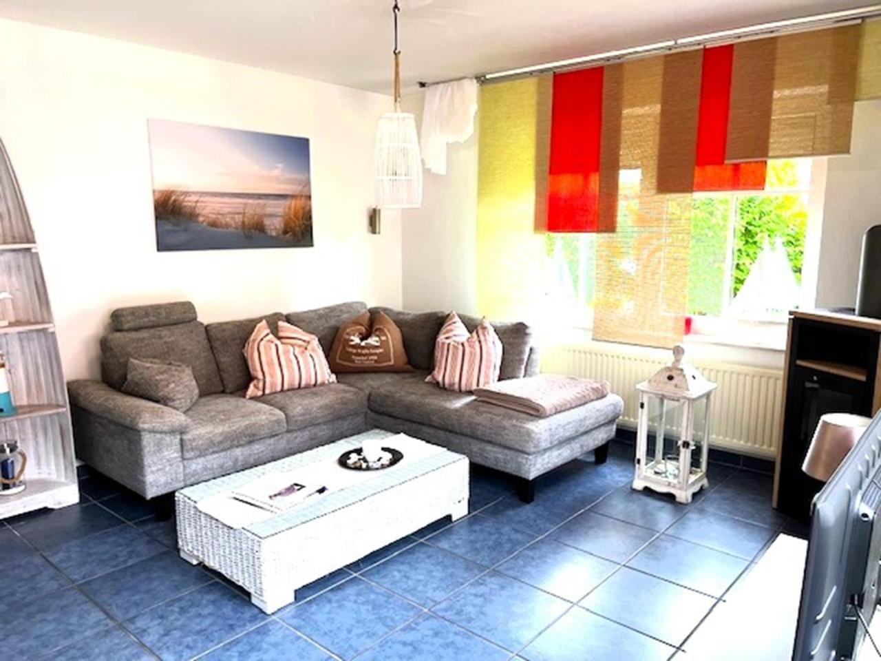 Ferienwohnung Haus Schwalbennest Eg Ditzum Buitenkant foto