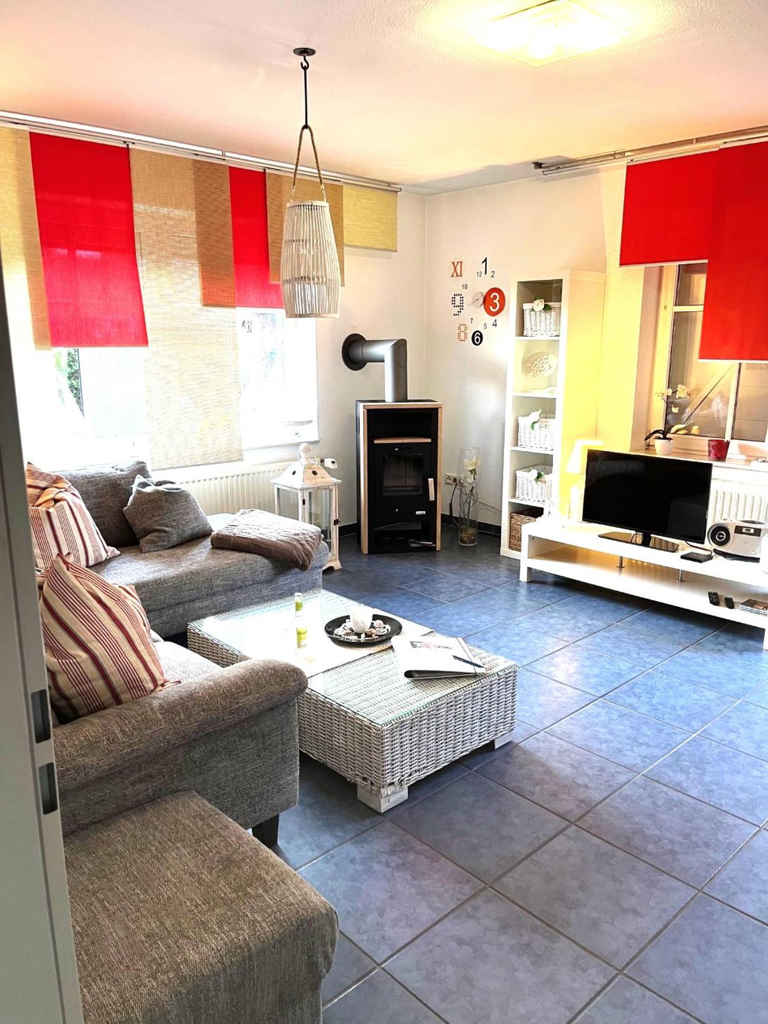 Ferienwohnung Haus Schwalbennest Eg Ditzum Buitenkant foto